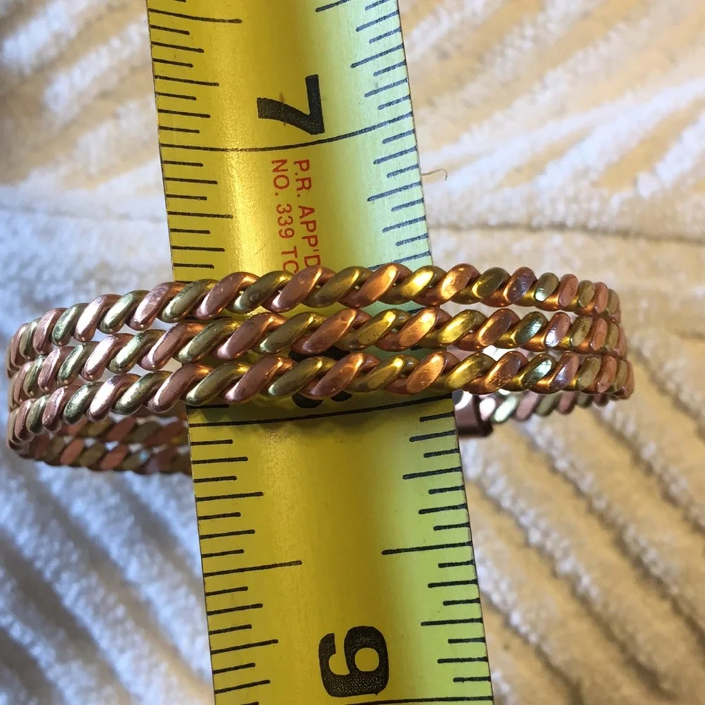 Vintage copper cuff bracelet and size 8 ring - Picture 7 of 7